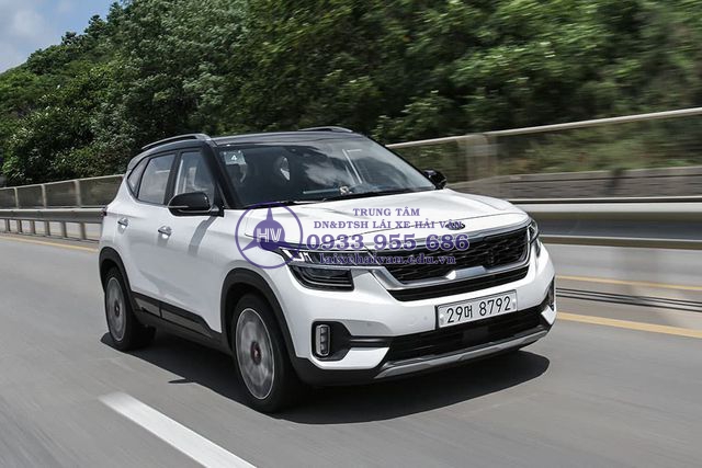 Hướng dẫn sử dụng hệ thống đèn trên ô tô cho người mới